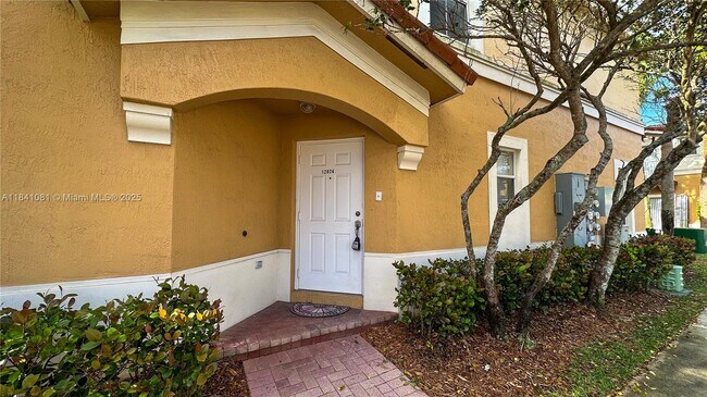 Building Photo - 12874 SW 31st Ct