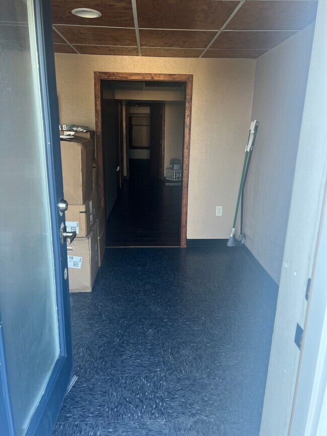 Basement Entrance - 107 Morgan Run Rd