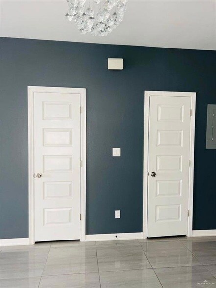 Building Photo - 2101 Taxco Ct