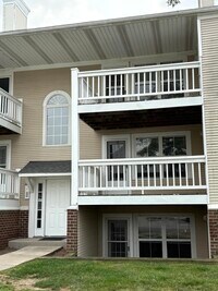 Building Photo - 117 Fieldcrest St