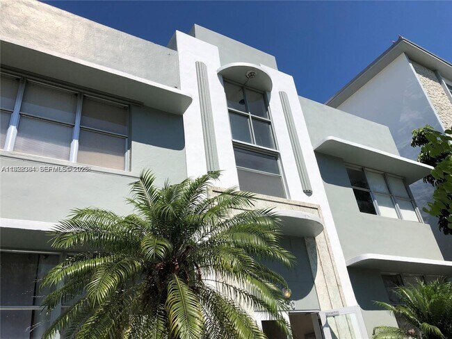 Building Photo - 900 Jefferson Ave