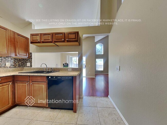 Building Photo - 3313 Manor Cove Cir