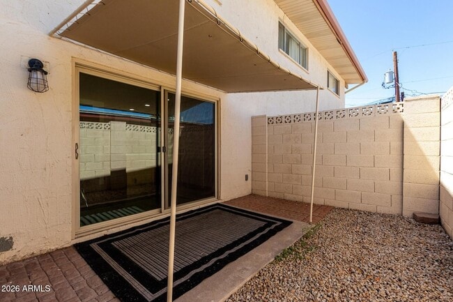 Building Photo - 4848 N Woodmere Fairway