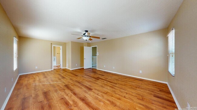 Building Photo - 117 Foxglove Pass