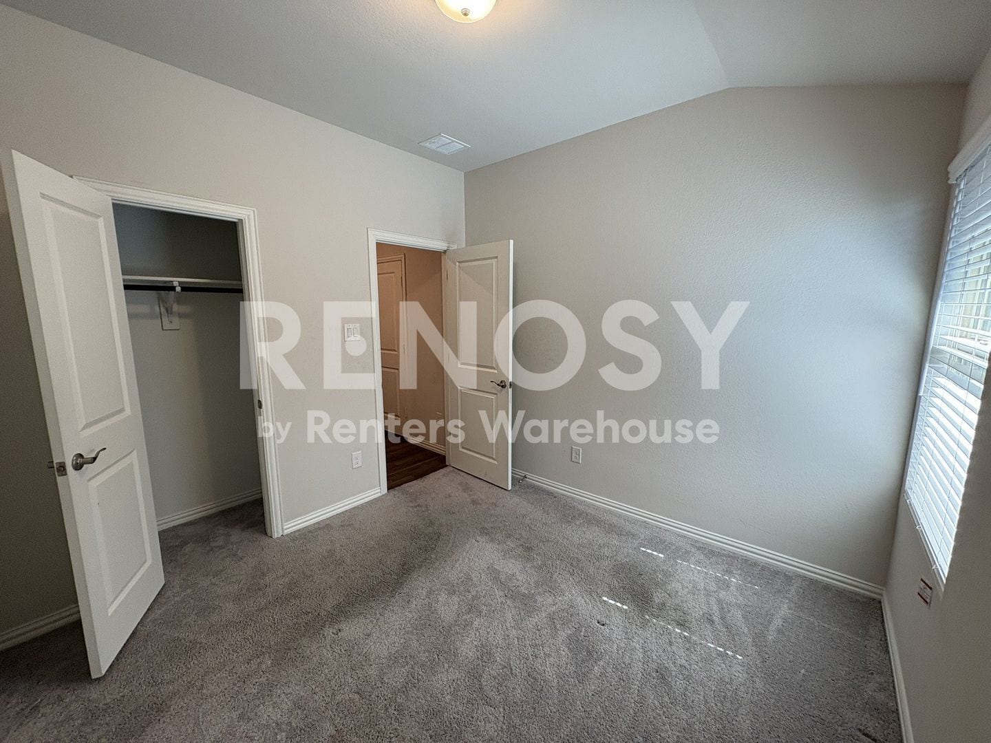 Building Photo - 11028 Elata Dr