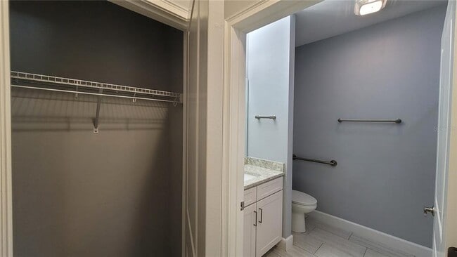 Building Photo - 1088 NW 126 Way