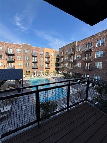 Building Photo - 300 N McDonald St