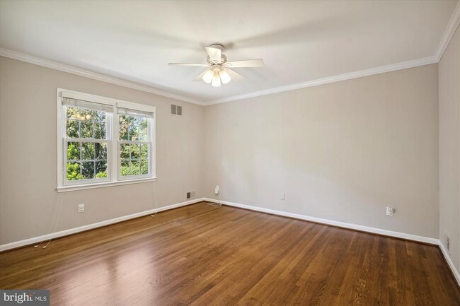 Building Photo - 7722 Desdemona Ct