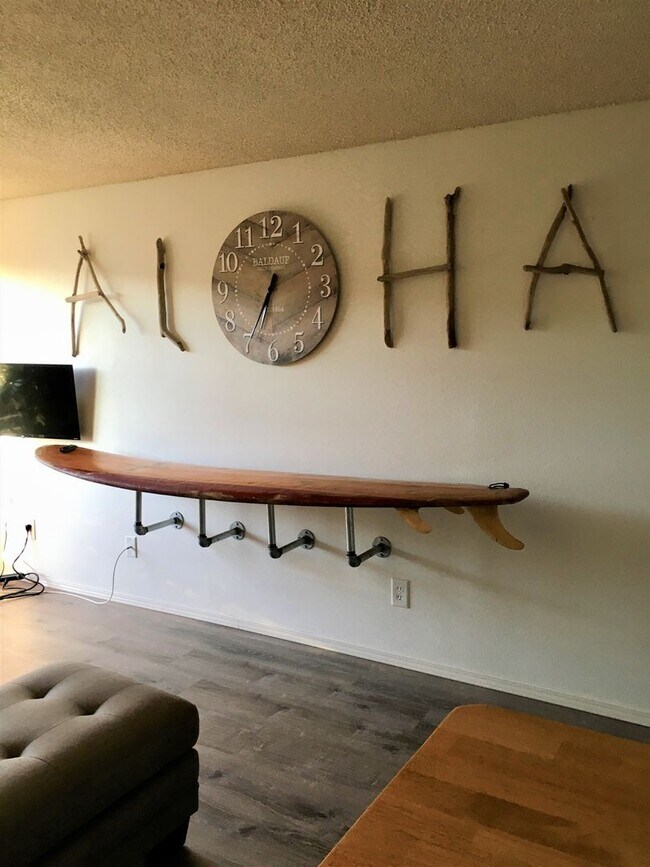 Building Photo - Recently Updated Top Floor Kihei Shores Un...
