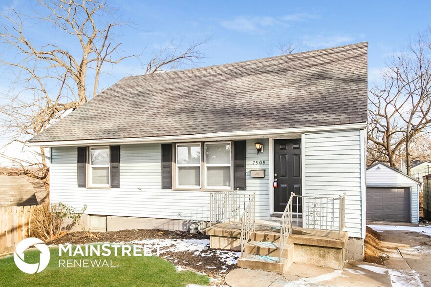 Primary Photo - 7909 Garfield Ave