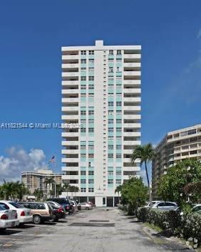 Building Photo - 1833 S Ocean Dr