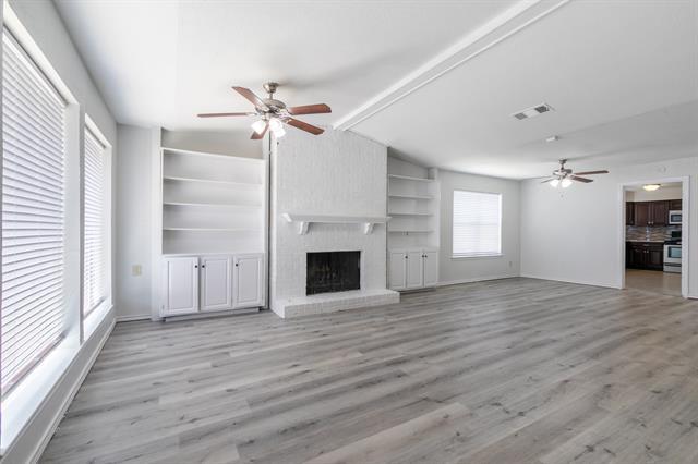 Building Photo - 14215 Haymeadow Dr