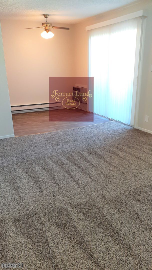 Building Photo - MOVE IN SPECIAL $500 off- Condo Near UNR, ...