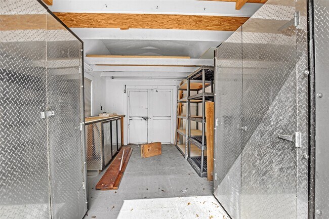 Building Photo - 24531 Whitesail Dr