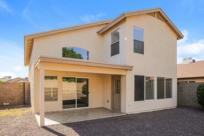 Building Photo - 116 W Monona Dr