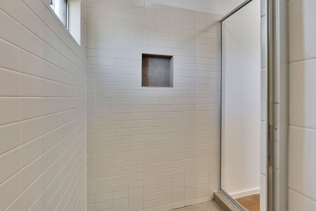 Building Photo - 3808 Menchaca Rd