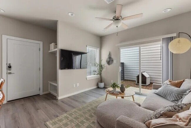 Building Photo - 23823 Cumberland Ridge Dr