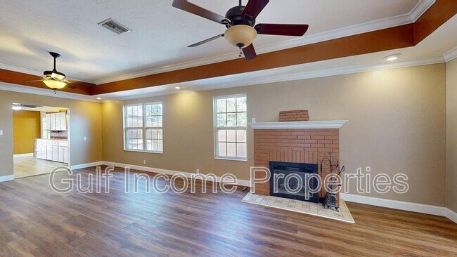 Building Photo - 2635 Arnold St