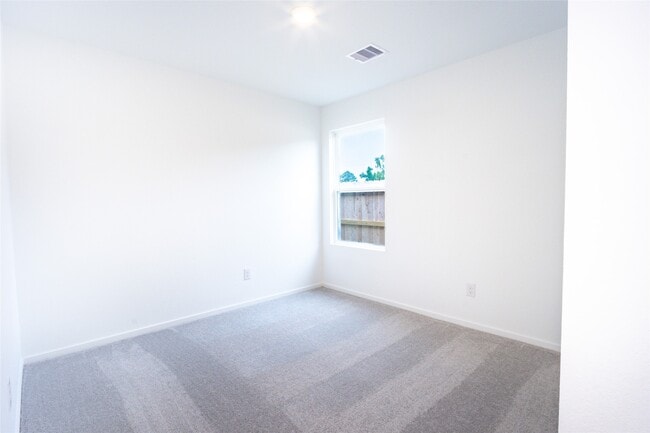 Building Photo - 5610 Shelford Birch Dr