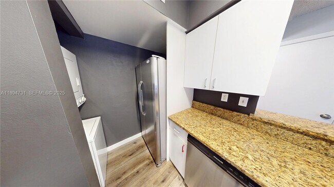 Building Photo - 15231 SW 80th St