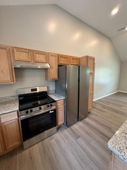 Kitchen Stainless Steel Appliances - 306 Silver Run Rd