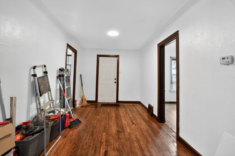 Building Photo - 2525 Tyrell Dr