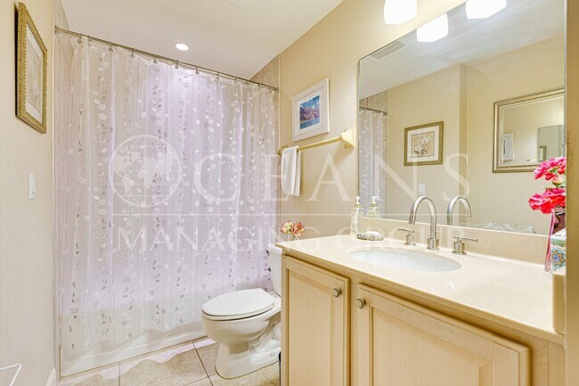 Building Photo - Furnished Daytona Beach Shores Condo