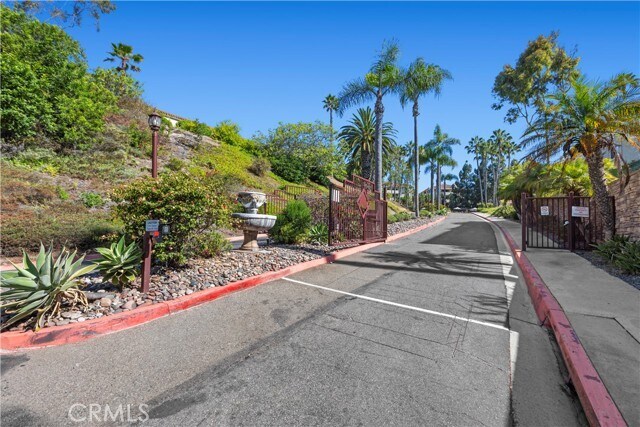 Building Photo - 3545 Paseo De Francisco