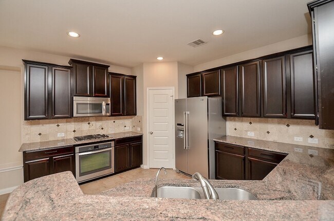 Building Photo - 4815 Addison Forest Trail