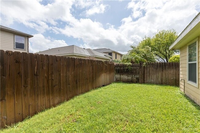 Building Photo - 3625 Prestwick St