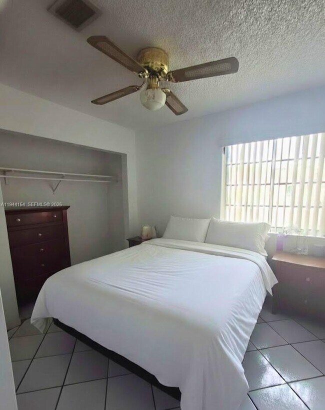 Building Photo - 20640 SW 124th Ct