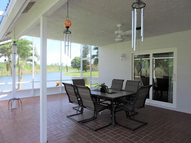 Building Photo - 21221 Sawmill Ct