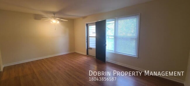 Building Photo - 1514 Kemper St