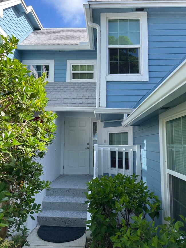 Primary Photo - 505 Ocean Dunes Cir