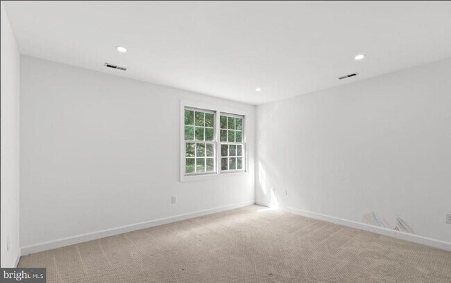 Building Photo - 14216 Cervantes Ave