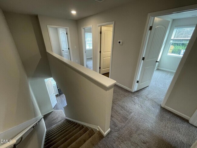 Building Photo - 2021 Wiggins Village Dr