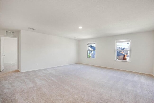 Building Photo - 224 Purple Heart Dr