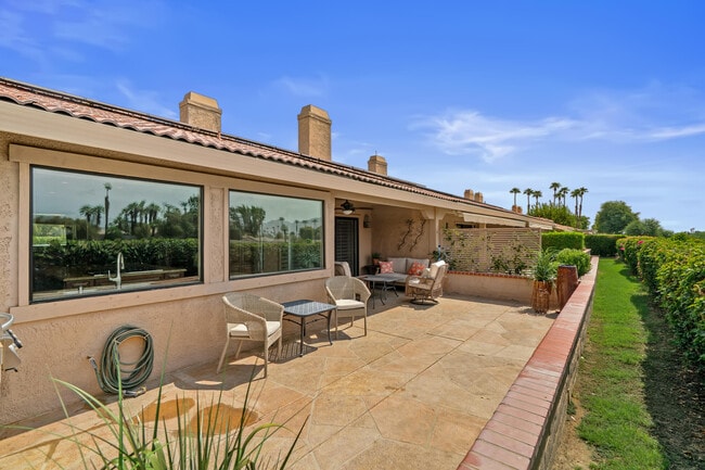 Building Photo - 99 Conejo Cir