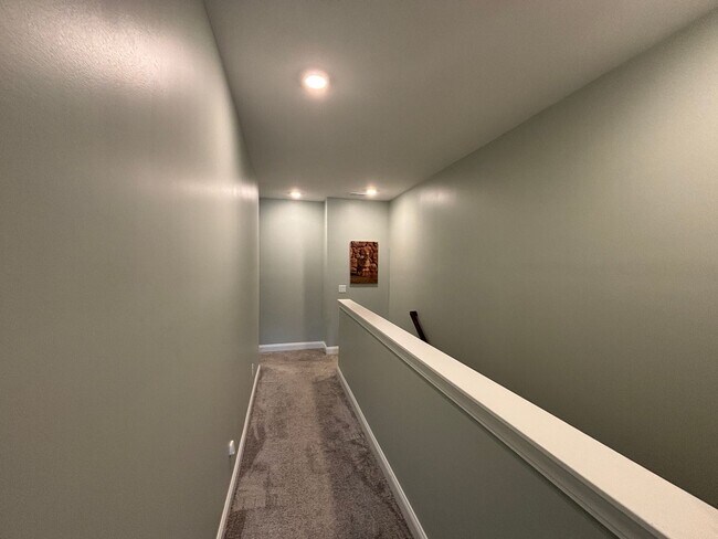 Building Photo - Spacious 4BR Townhome in Mount Pleasant | 2-Car Garage | Built 2020 | 2200 Sq Ft