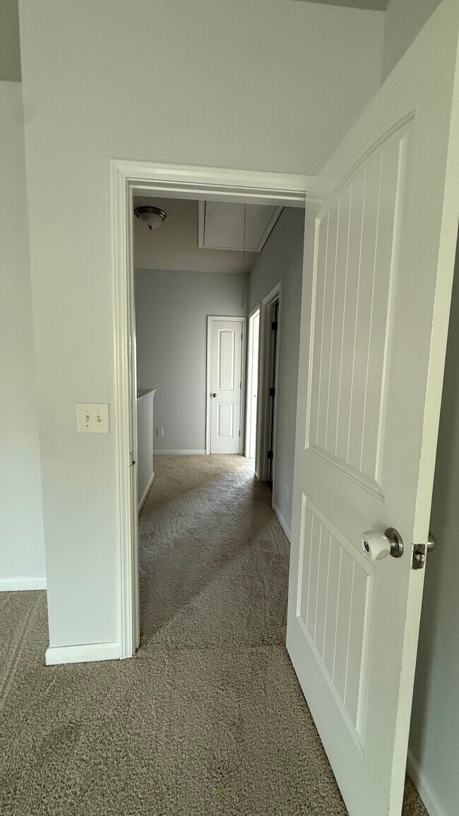 Building Photo - 118 Celebration Song