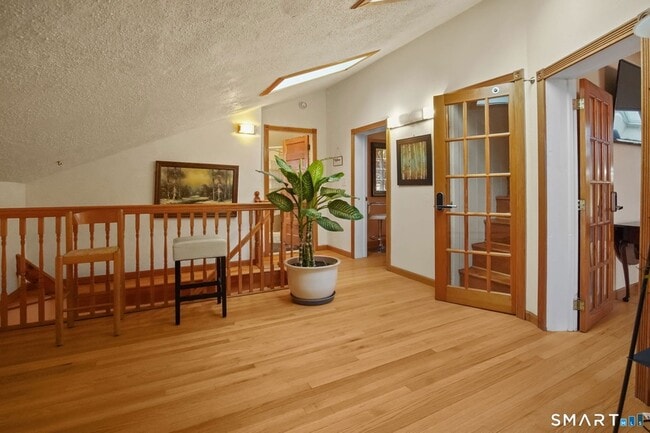 Building Photo - 45 W North St