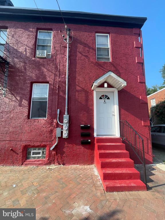Primary Photo - 529 N 3rd St