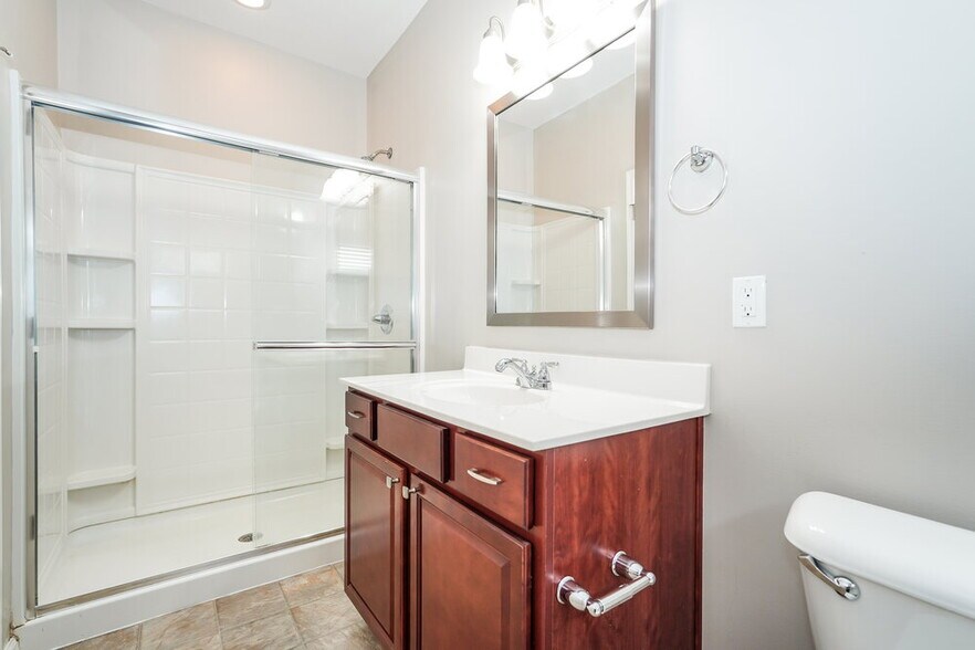 Building Photo - 4001 Blue Mountain Cir