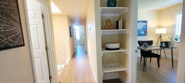 Building Photo - 1146 Rosebriar Way