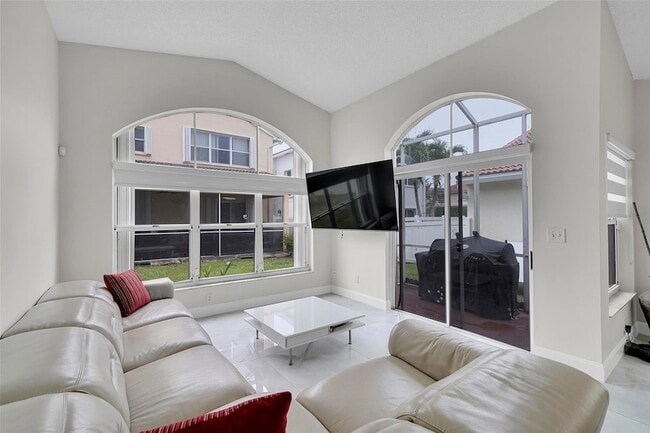 Building Photo - 11034 NW 46th Dr