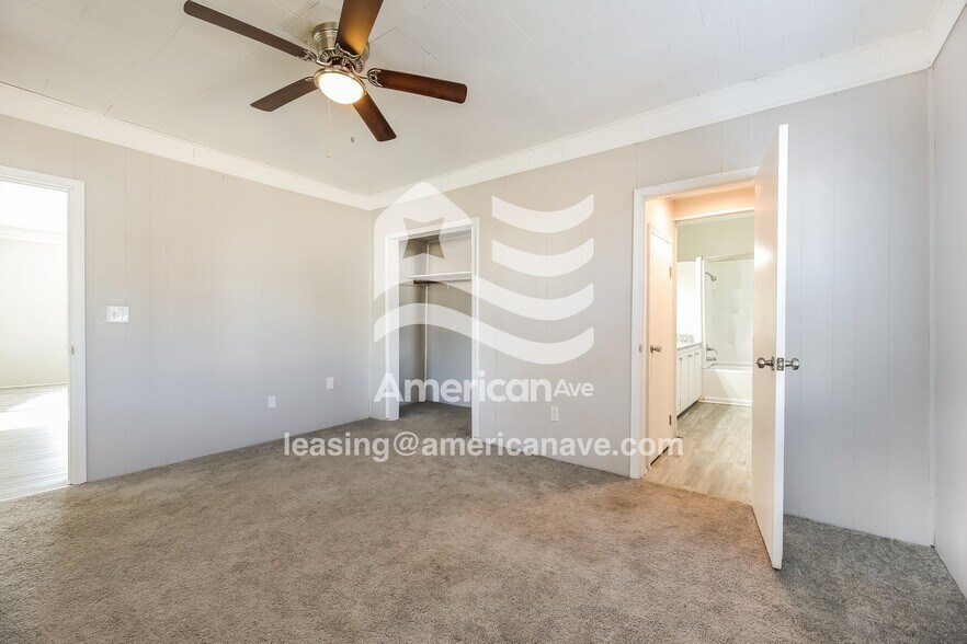 Building Photo - 24 Smythe St