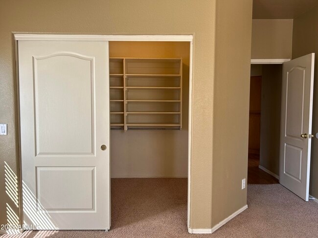 Building Photo - 1801 E Toledo St