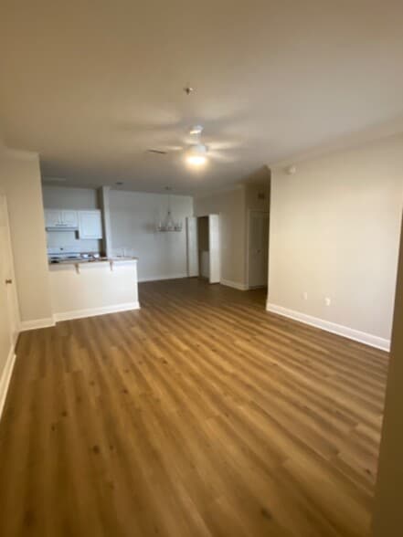 Building Photo - 417 Southern Pecan Cir