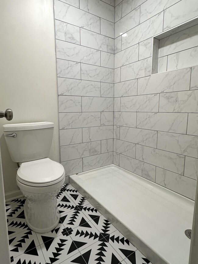Building Photo - 2413 Pentland Dr