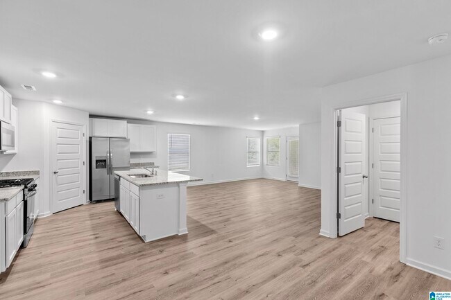 Building Photo - 341 Archers Brk Ln